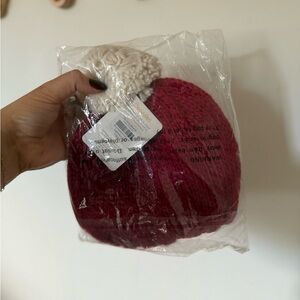 Huggalugs Fa La La Knit Beanie NWT